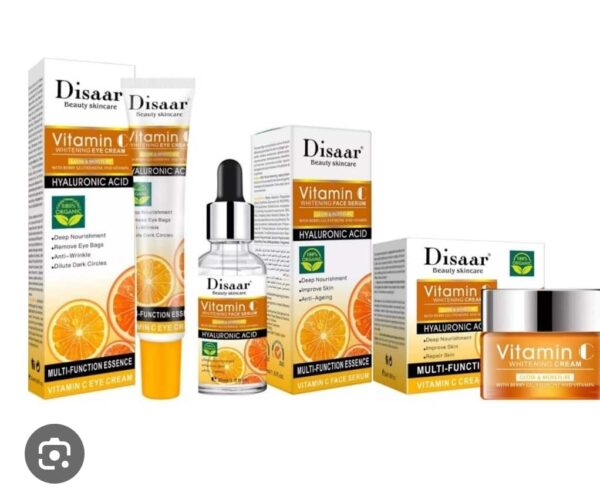 Kit vitamine C disaar 3pieces pour prendre soin de votre peau