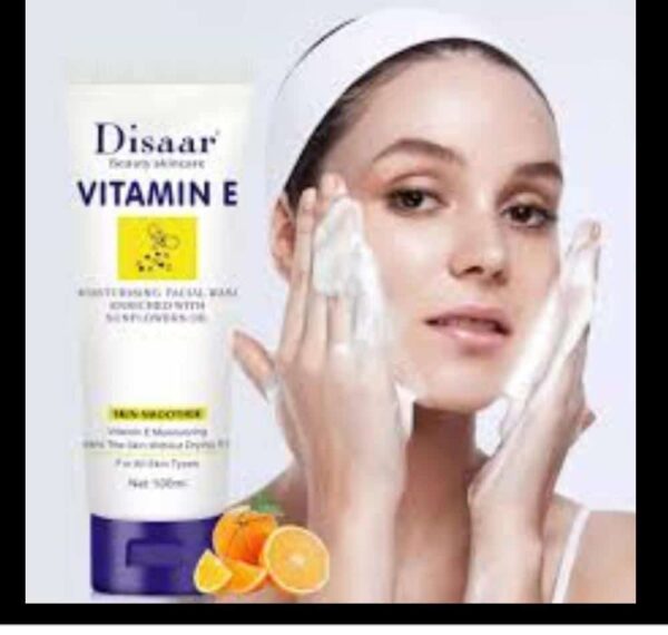 Vitamine E Mousse de nettoyage visage eclaississant